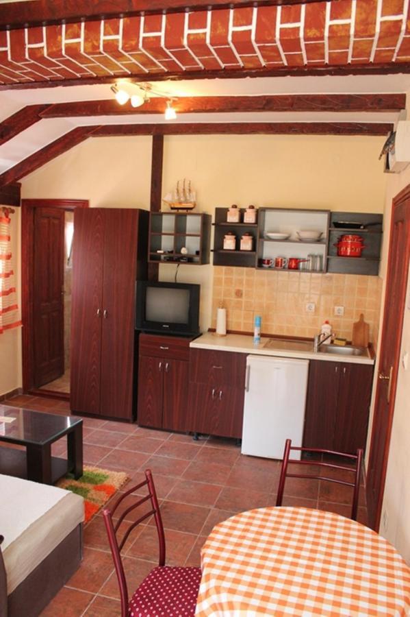 Apartments Bordo Tivat Chambre photo